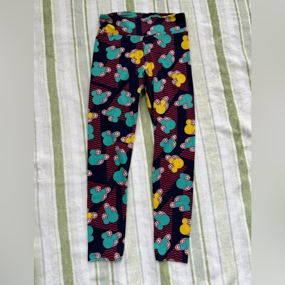 LuLaRoe Pants - LuLaRoe Disney Mickey Mouse 90s Print Buttery Soft Leggings